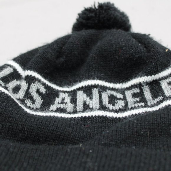 Vintage LA Kings Beanie / Toque - 1980s Wrapping Script - Adult One Size - Picture 2 of 6